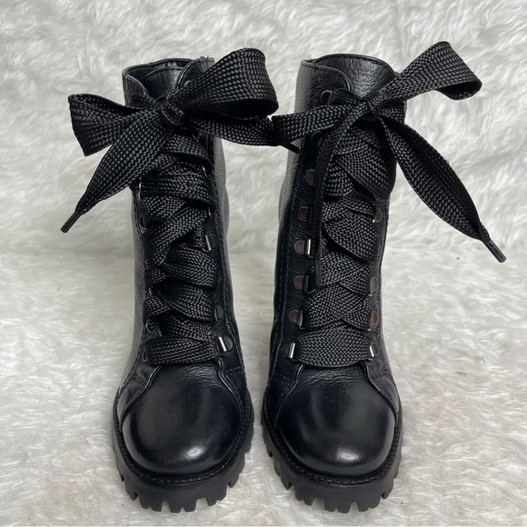 Schutz Zhara Lace-Up Boot in black size 5 - Picture 4 of 14